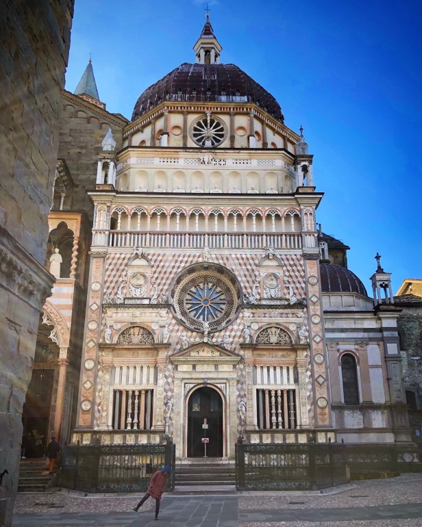 b1f712a1-13c2-45b7-a3b3-e6f0458d4ee7